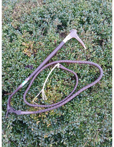 Fouet de chasse avec bois de cerf véritable et flotte FLECK